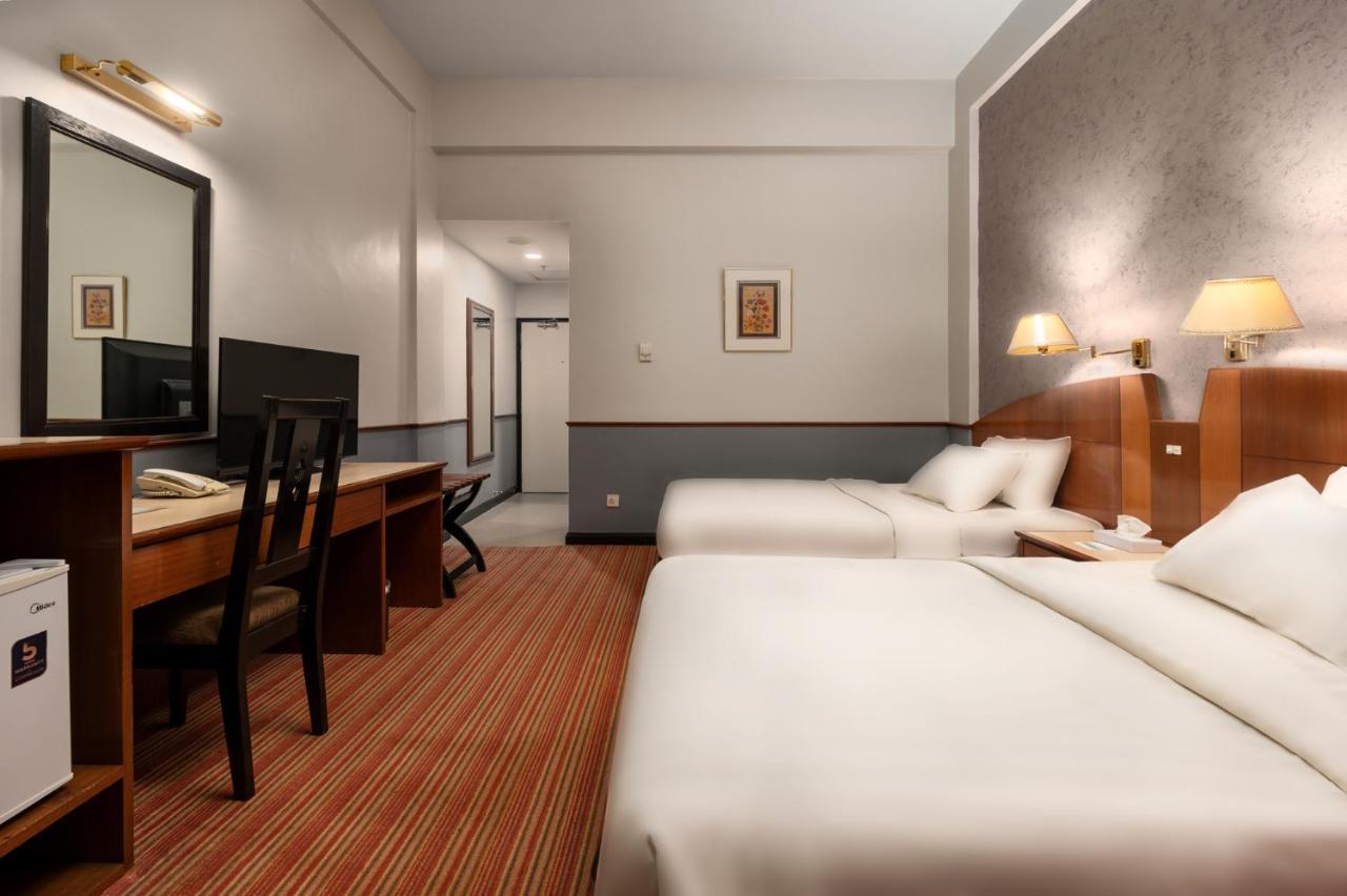 Merrida Hotel Klang Extérieur photo